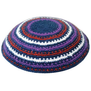  כיפה ד.מ.צ. 15 ס"מ רקע כחול קישוטים סגול ורוד