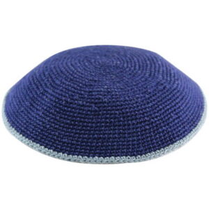  כיפה ד.מ.צ 12 ס"מ שטוח רקע כחול כהה פס אפור