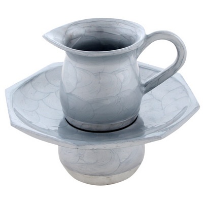 מים אחרונים אלומיניום מהודרים מתומן בגוון כסף 17 ס"מ