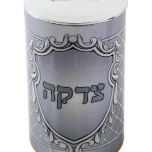  קופת צדקה פלסטיק 7*11 ס"מ עם עיטורים
