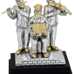 שלושה נגנים פוליריזין מוכסף על במה 9 סמ