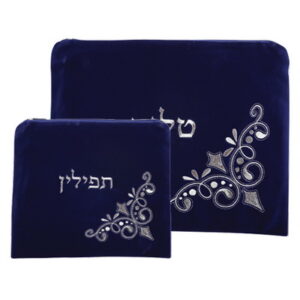  סט טלית תפילין קטיפה כחול בהיר עם ריקמה 36*29 ס"מ