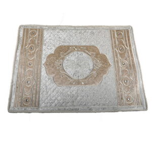 כרית הסבה מפוארת משובצת באבנים 73*53 ס"מ