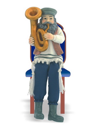 כלייזמר יושב עם טובה פורצלן 19 ס"מ 1 כלייזמר יושב עם טובה פורצלן 19 ס"מ