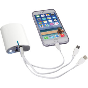 מטען פאוור בנק לבן חזק במיוחד 8000mAh lithium-ion כולל כבל מתאמים 3ב1 ZA-2676